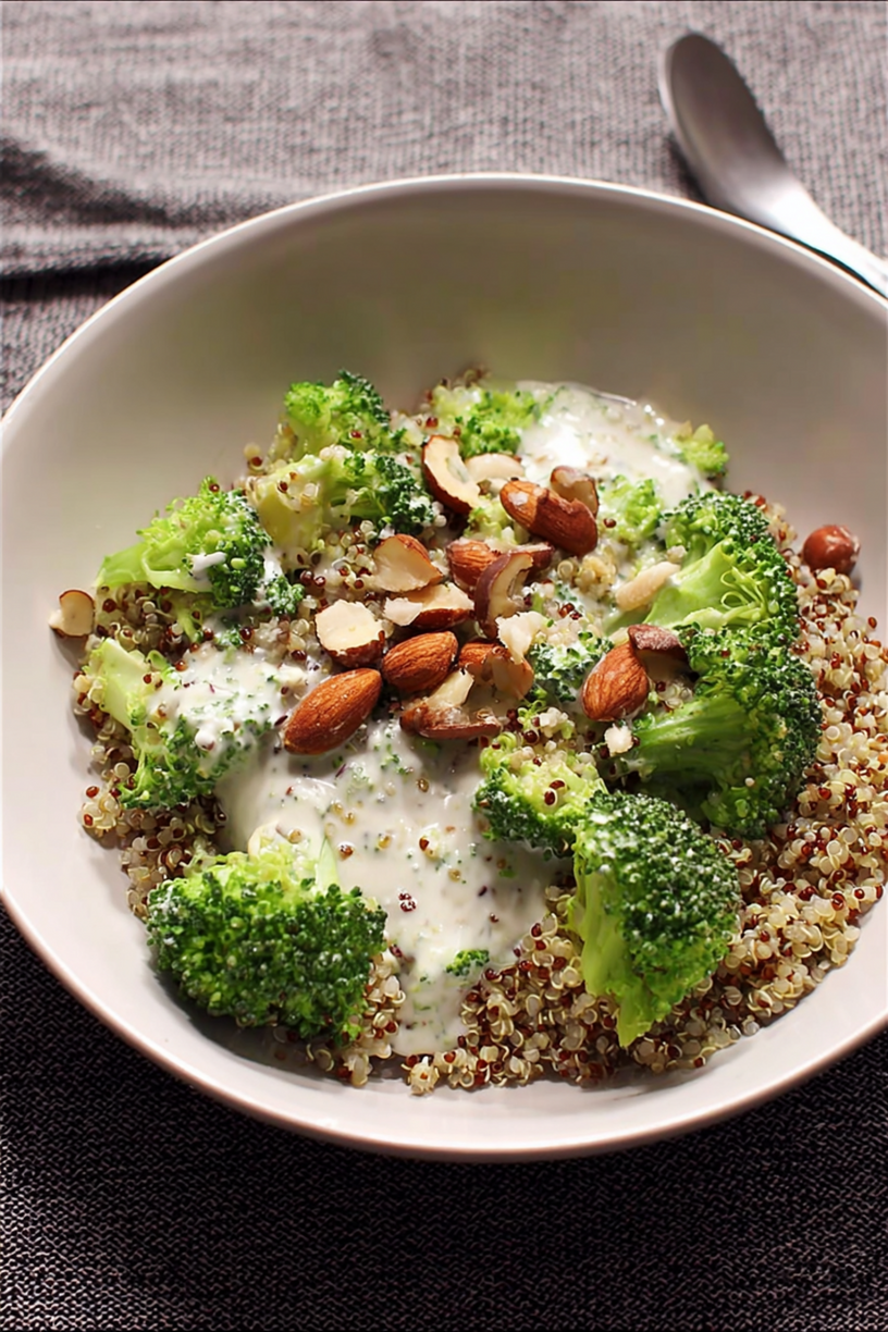 Quinoa mit Brokkoli und Ziegenkäse-Haselnuss-Sauce