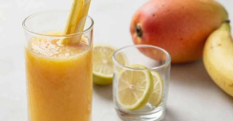 Bananen Mango Limetten Smoothie